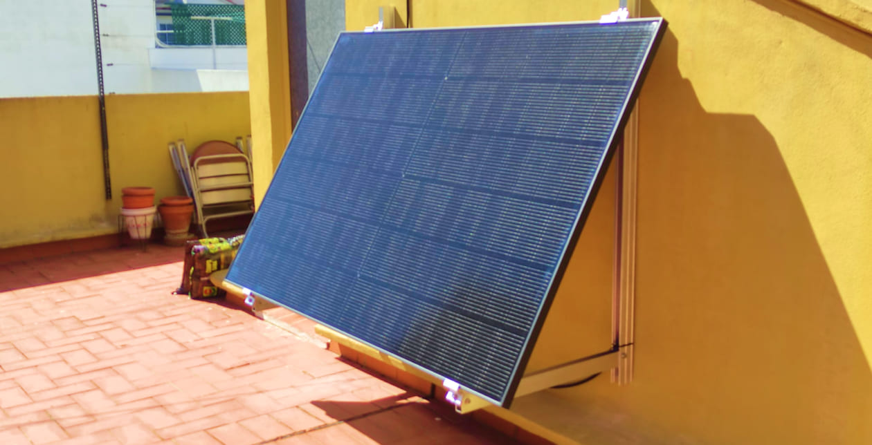 Robinsun plugin solar kit Performance Wall 400 in Alicante, Spain